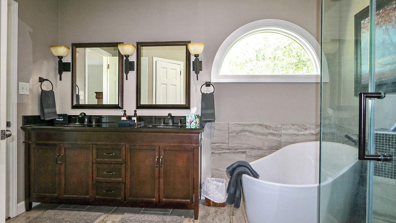 Photo of Bathroom in Mooresville