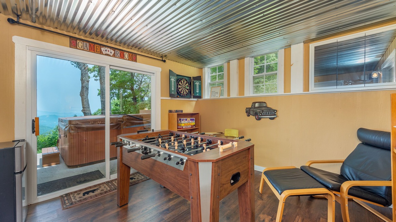 Photo of Bedroom in Spruce Pine