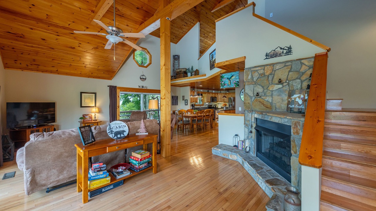 Photo of Bedroom in Spruce Pine