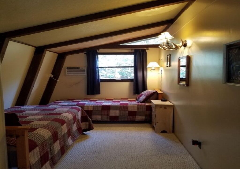 Photo of Bedroom in Burnsville