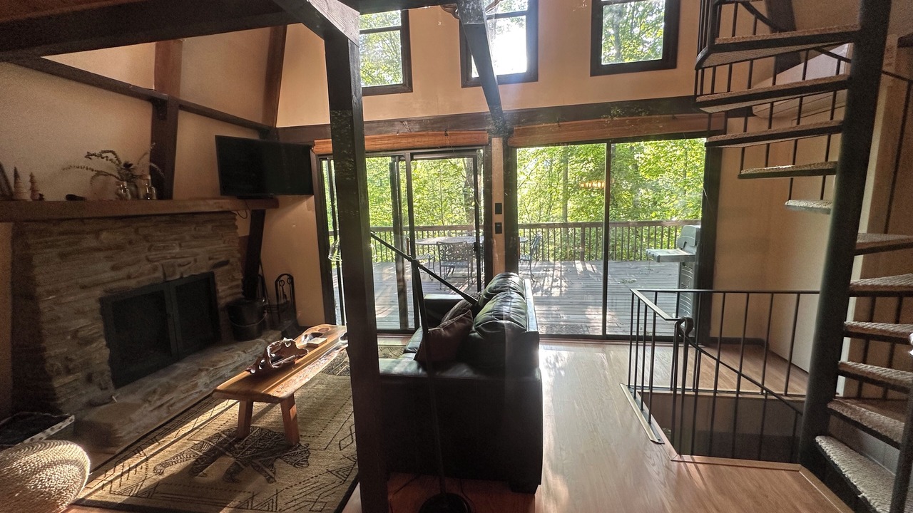 Photo of Livingroom in Burnsville