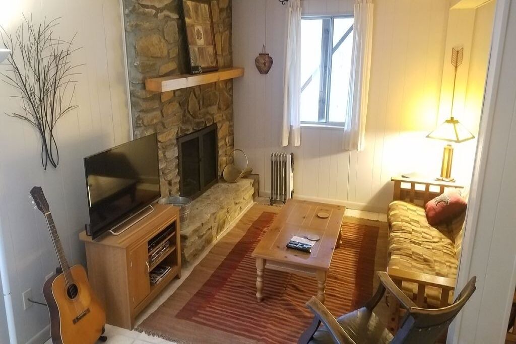 Photo of Livingroom in Burnsville