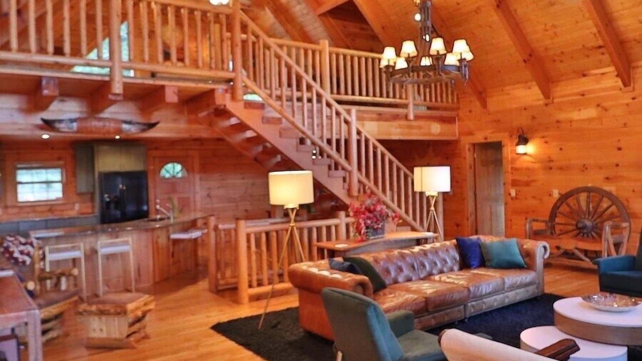 Photo of Livingroom in Waynesville