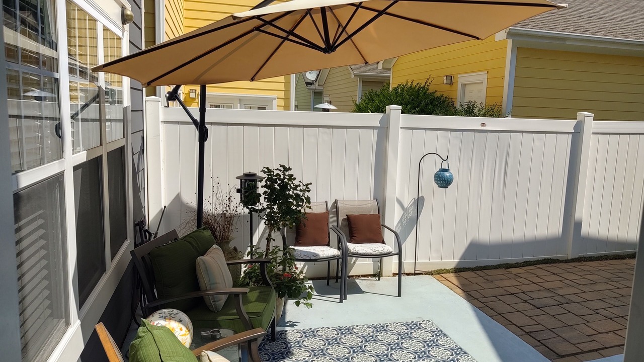 Photo of Patio Balcony in Wesley Heights