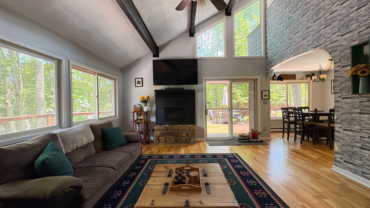 Photo of Bedroom in Charter Hills