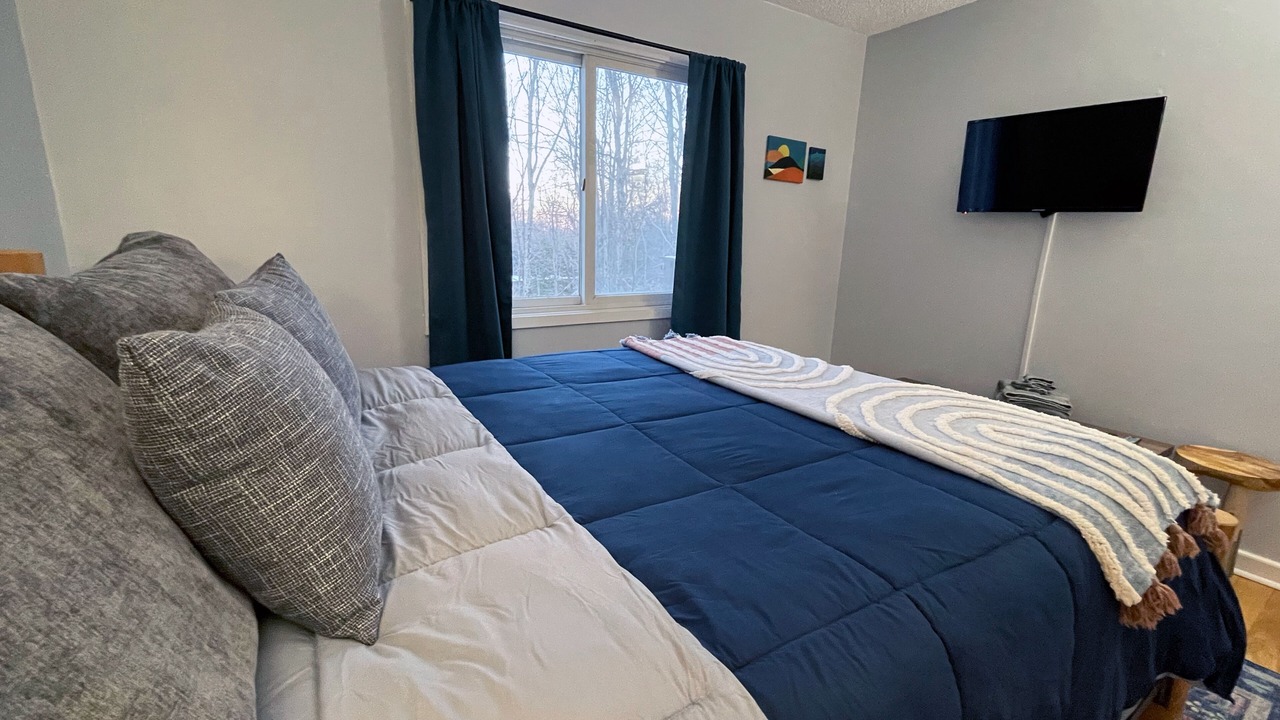 Photo of Bedroom in Charter Hills