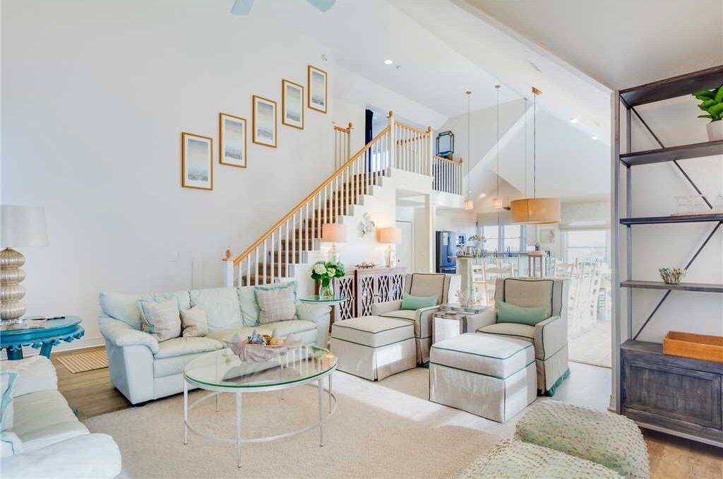 Photo of Livingroom in Ocean Sands