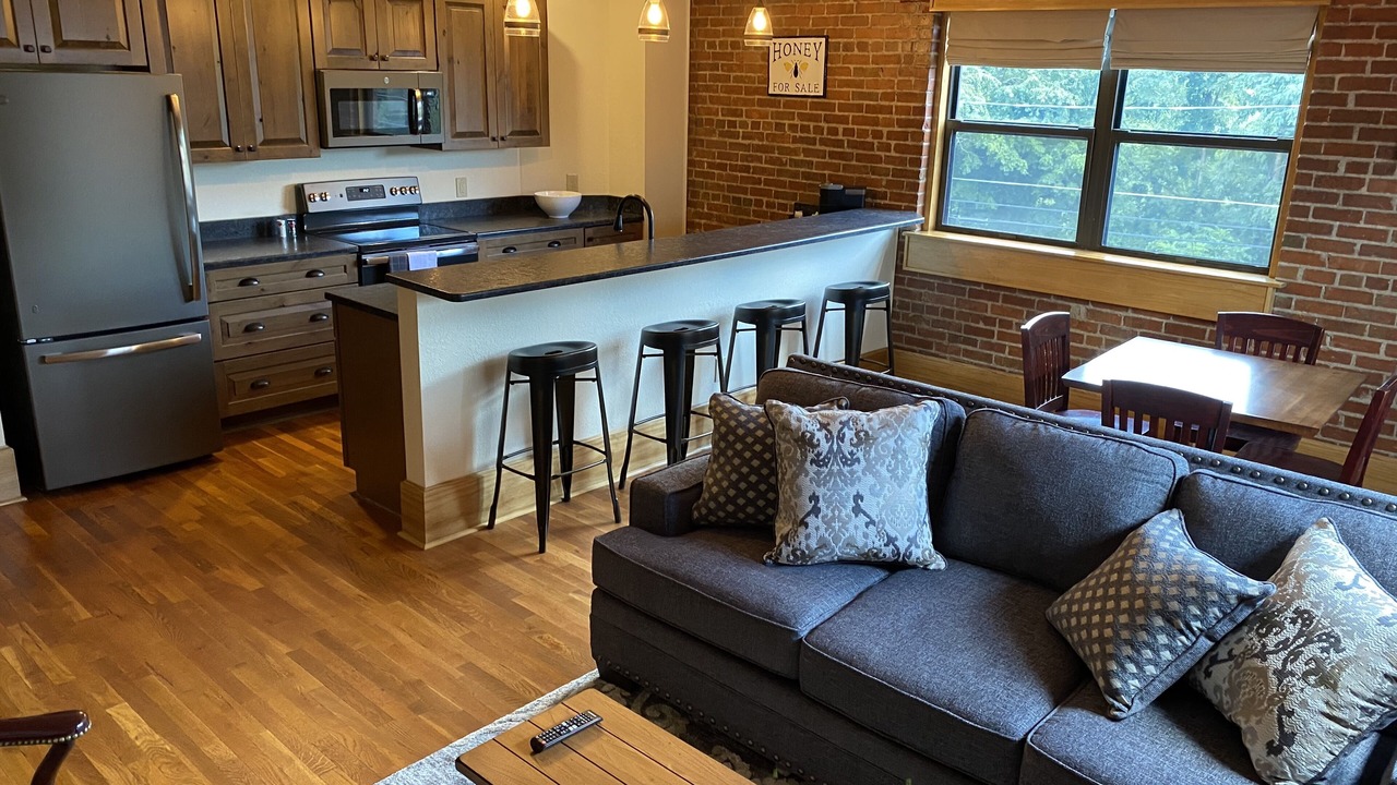 Photo of Livingroom in Waynesville