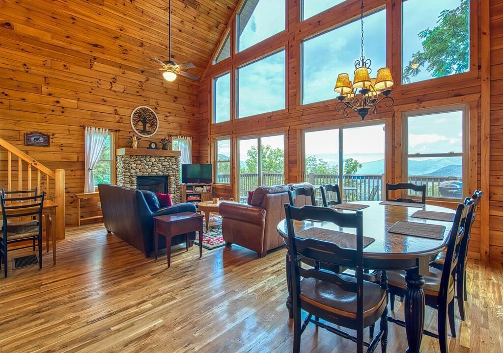 Photo of Livingroom in Waynesville