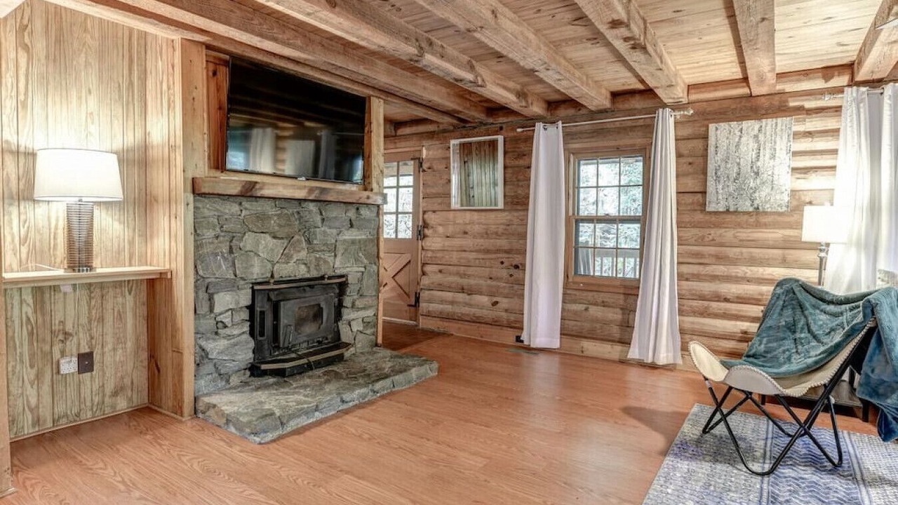 Photo of Livingroom in Royal Pines