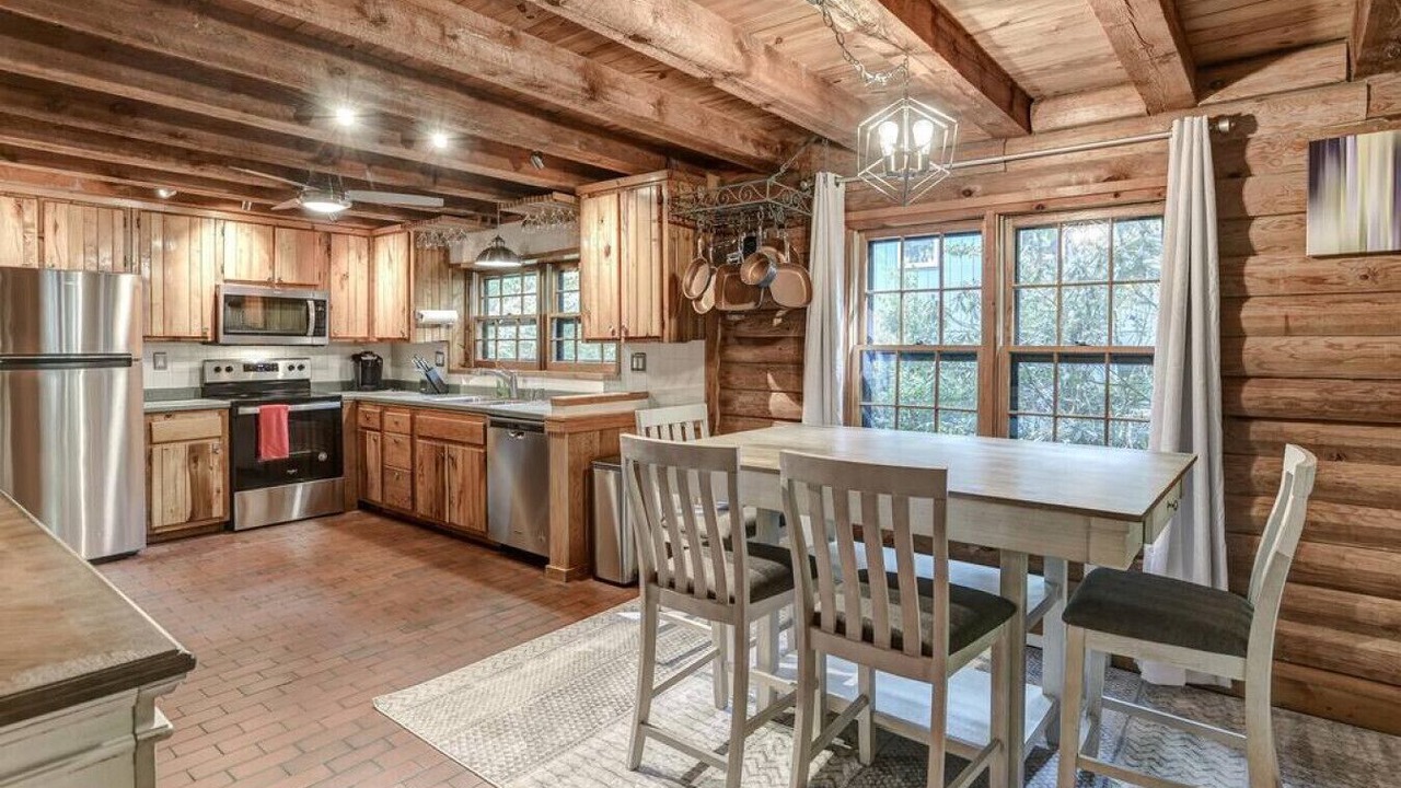 Photo of Kitchen in Royal Pines