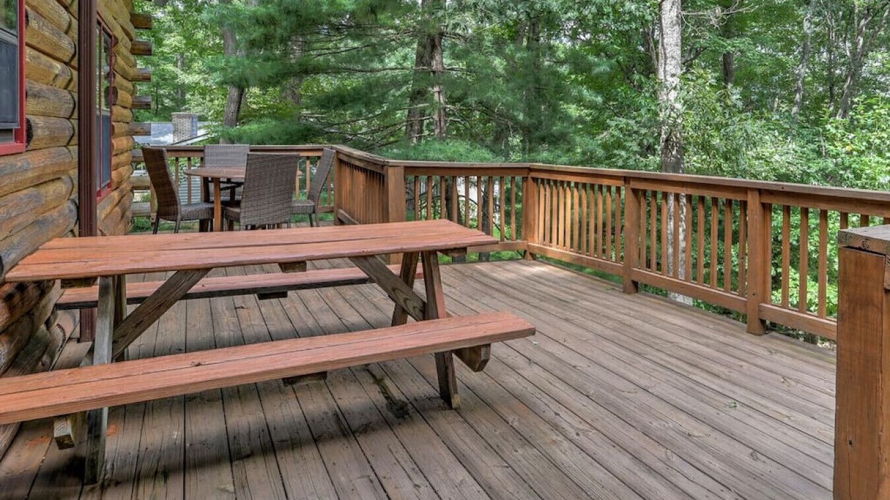 Photo of Outdoor in Royal Pines