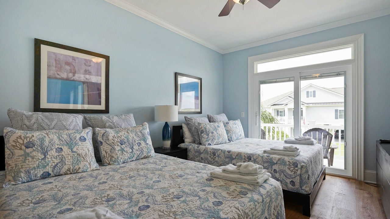Photo of Bedroom in Sunset Beach