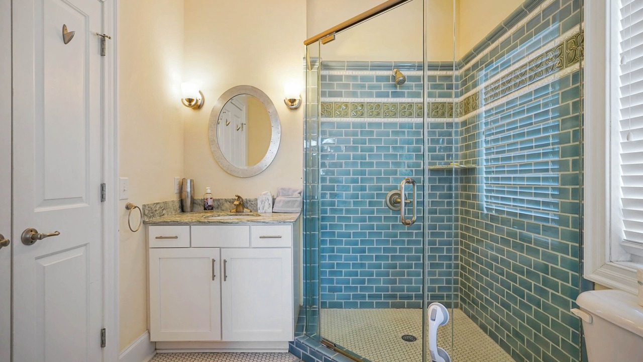 Photo of Bathroom in Sunset Beach