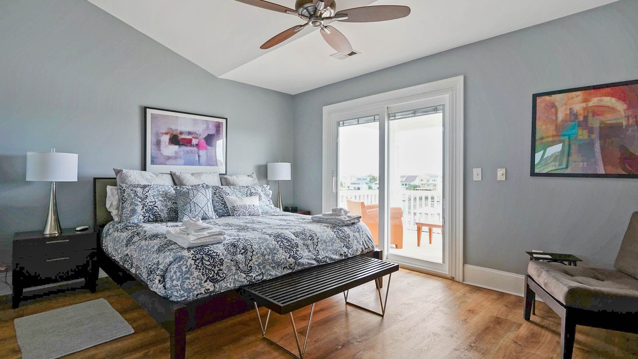 Photo of Bedroom in Sunset Beach
