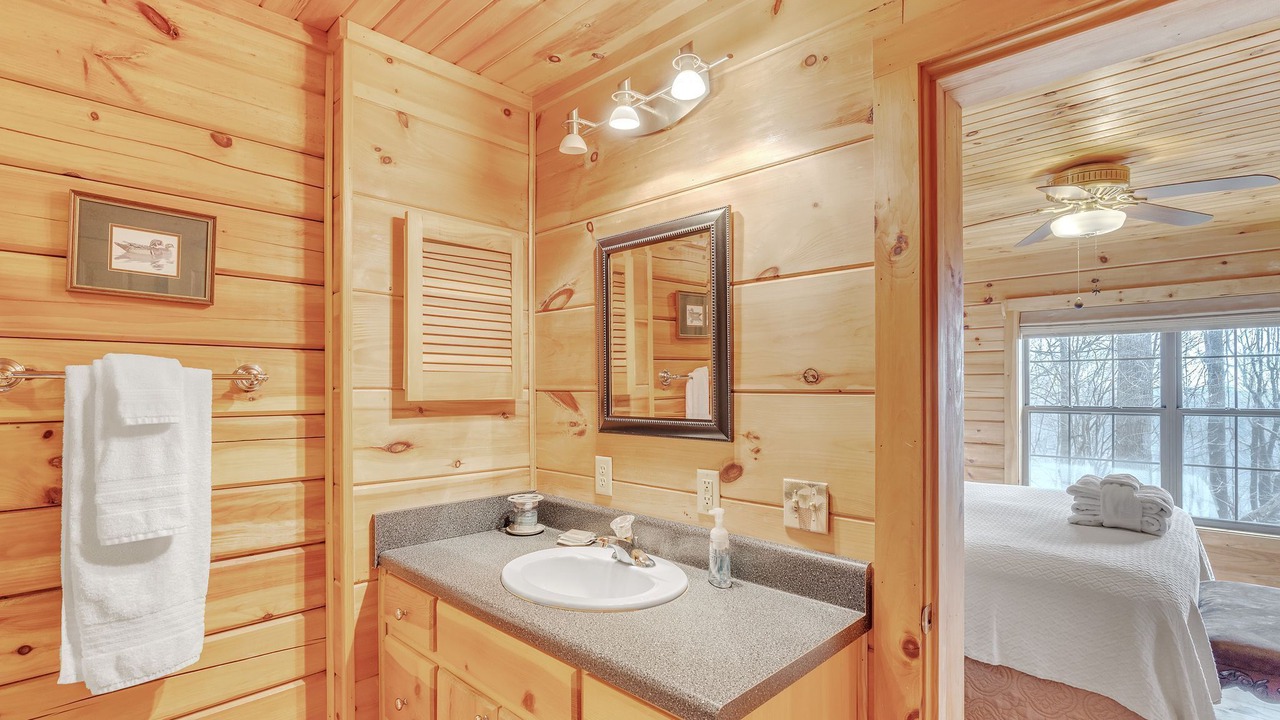 Photo of Bathroom in Lynn