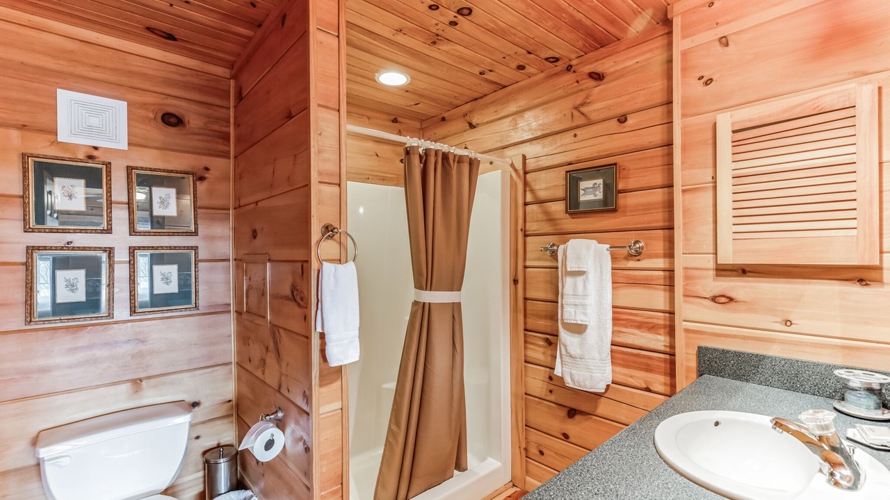 Photo of Bathroom in Lynn