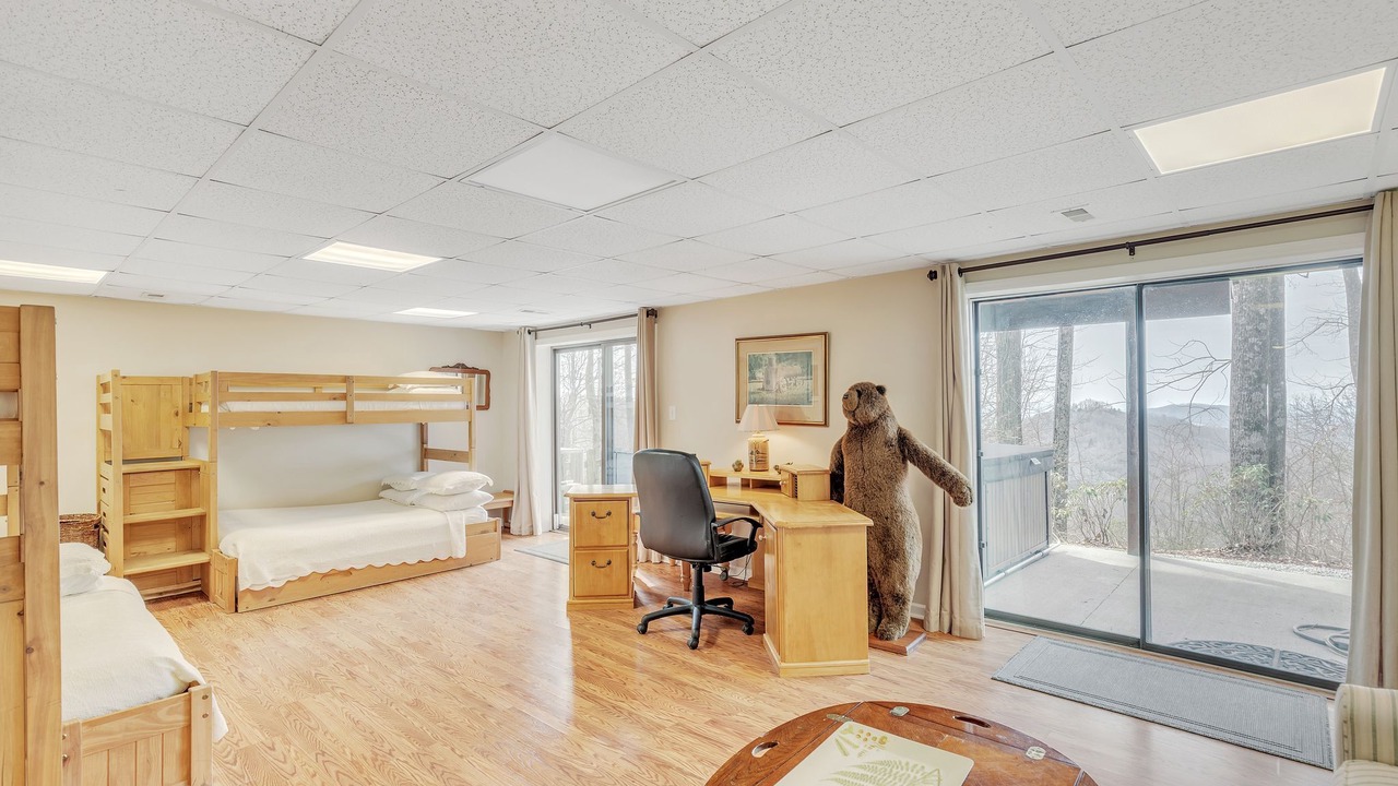 Photo of Bedroom in Lynn