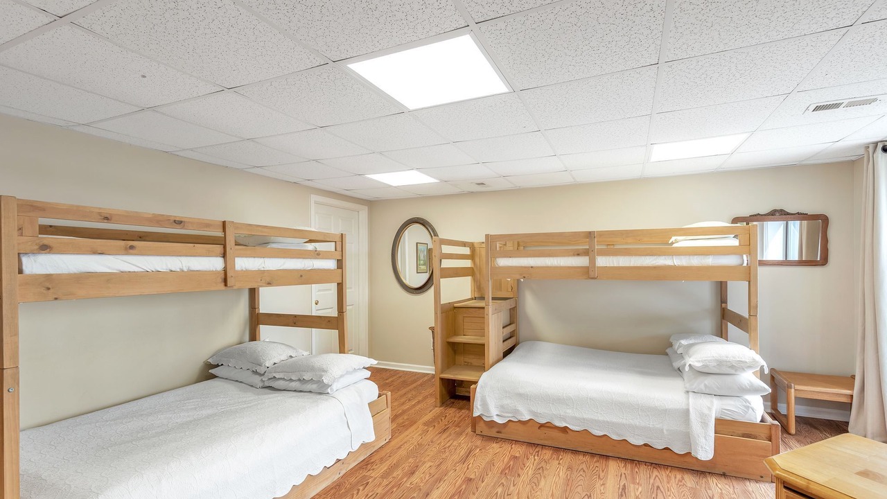 Photo of Bedroom in Lynn