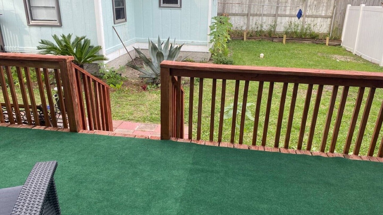 Photo of Outdoor in Ash