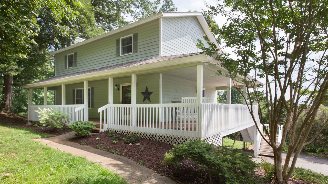 Photo of Outdoor in Royal Pines