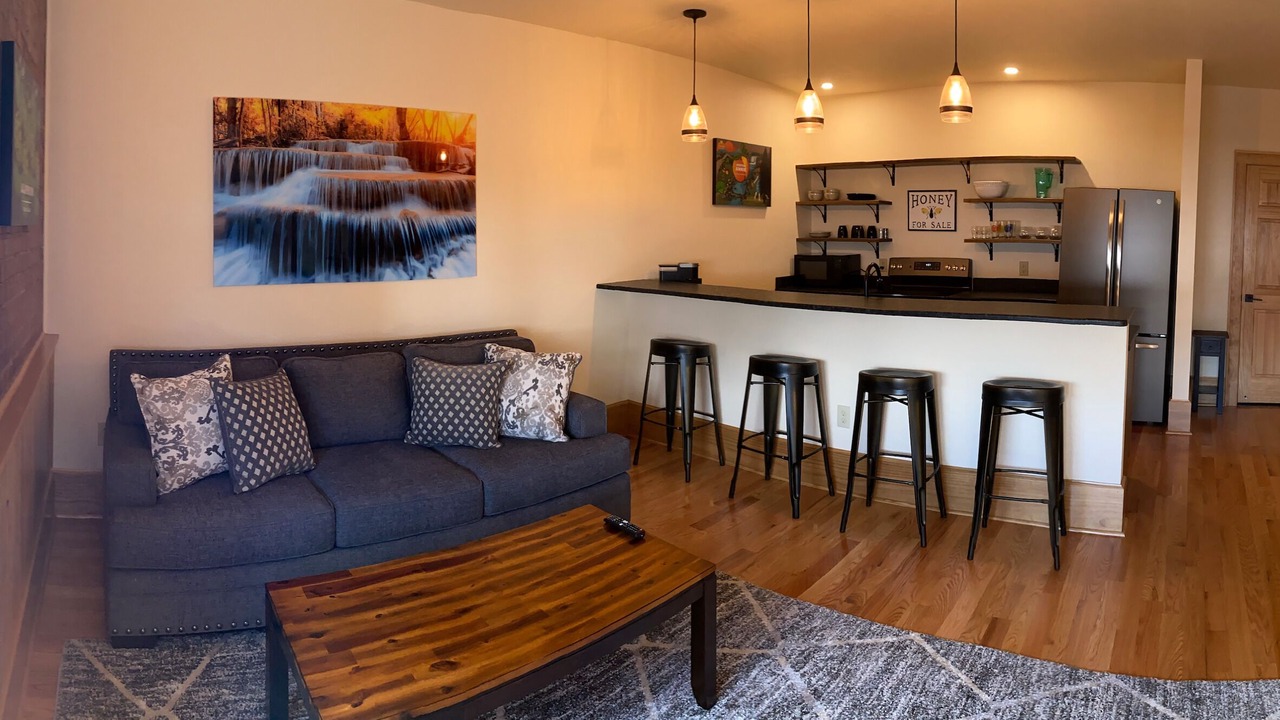 Photo of Livingroom in Waynesville