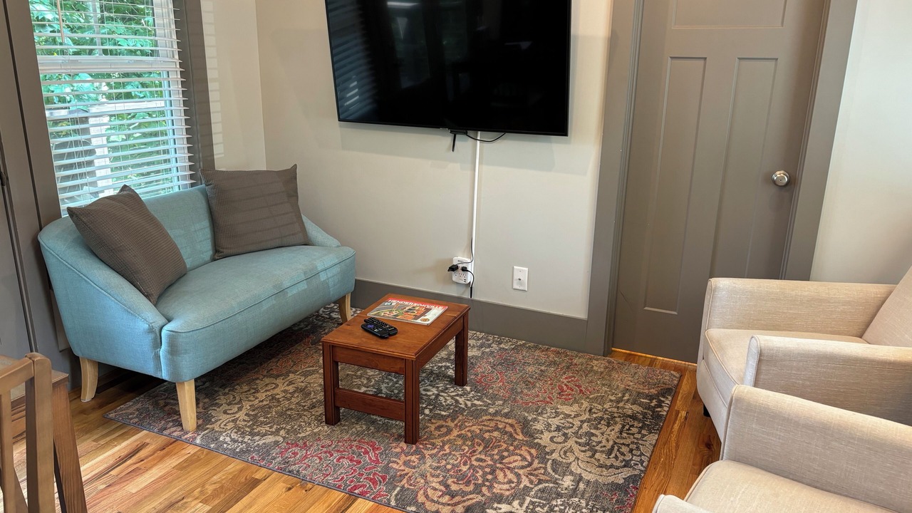 Photo of Livingroom in Valley Hill