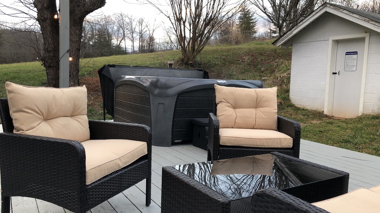 Photo of Patio Balcony in Mills River