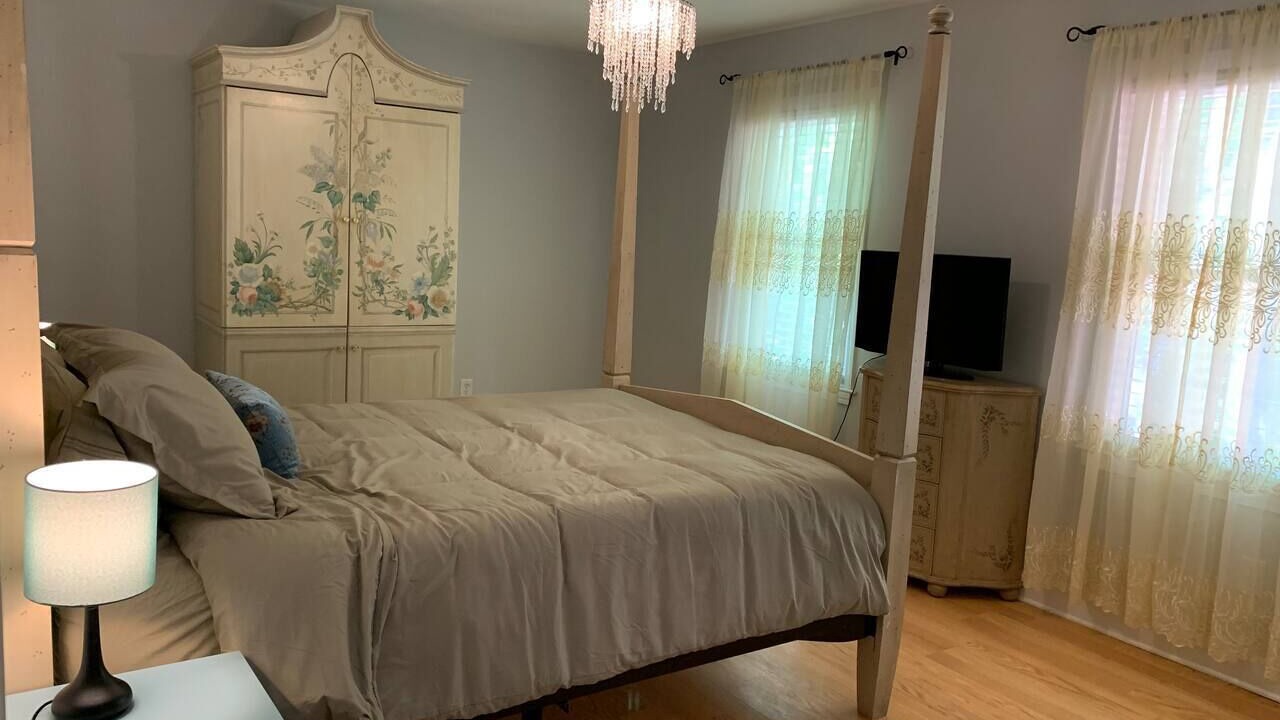 Photo of Bedroom in Chapel Hill