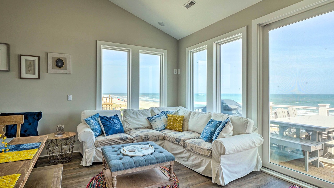 Photo of Livingroom in Topsail Beach