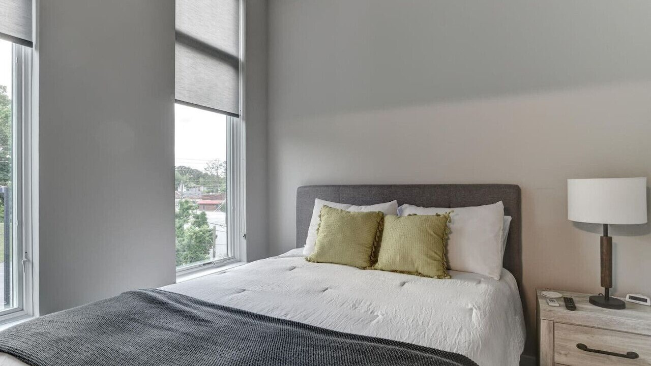Photo of Bedroom in East End - Valley Street