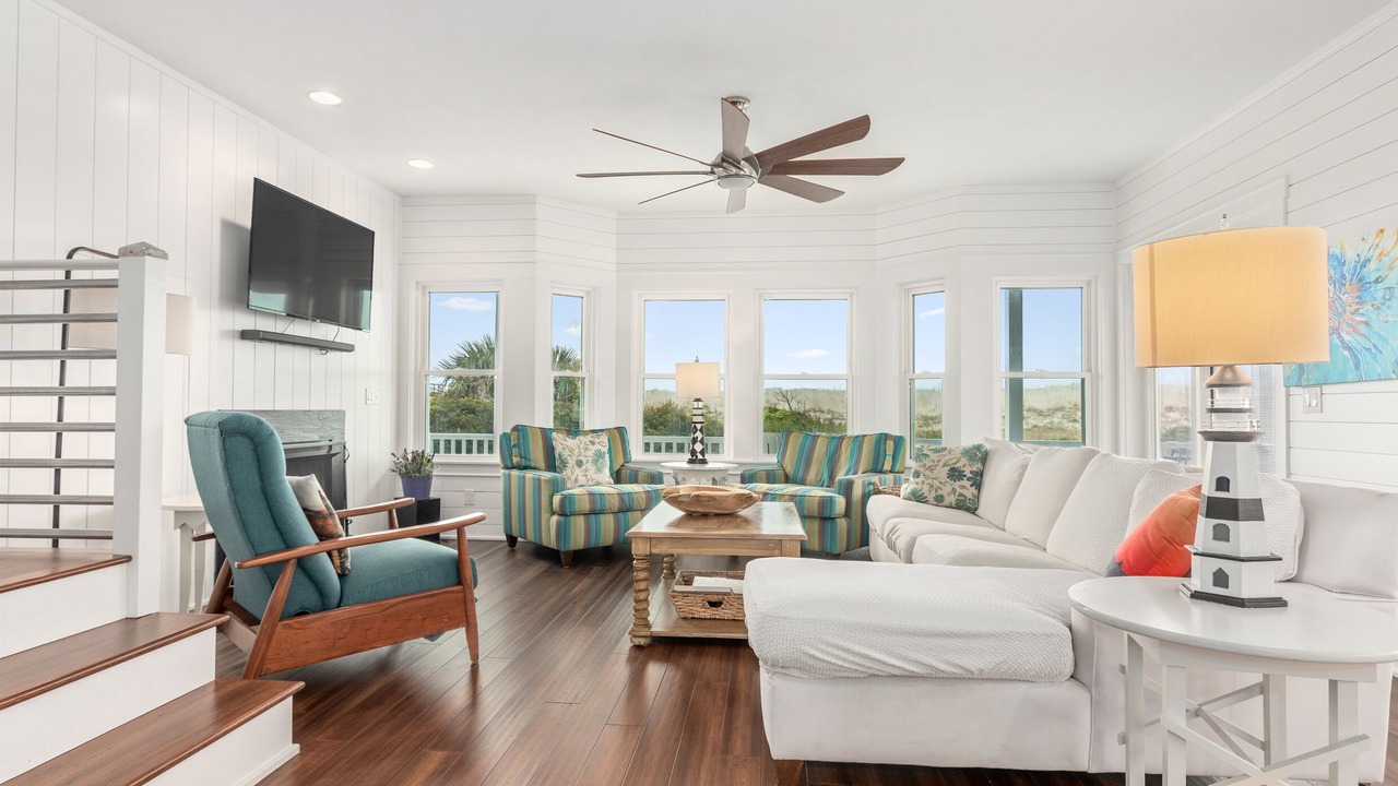 Photo of Livingroom in Flora's Bluff