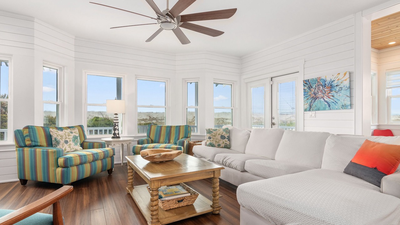 Photo of Livingroom in Flora's Bluff