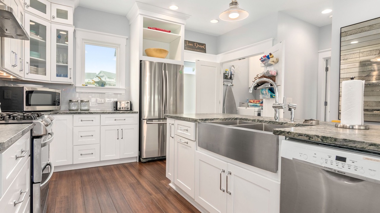 Photo of Kitchen in Flora's Bluff
