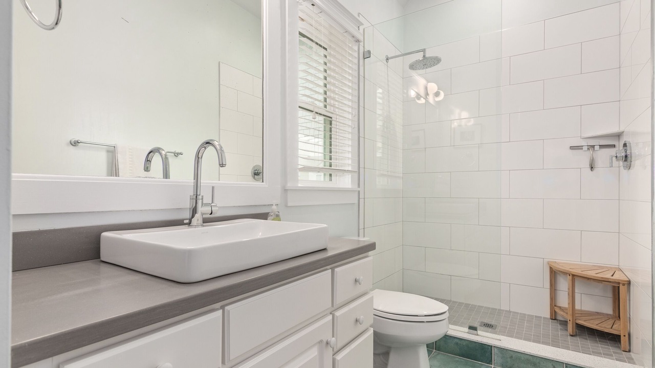 Photo of Bathroom in Flora's Bluff