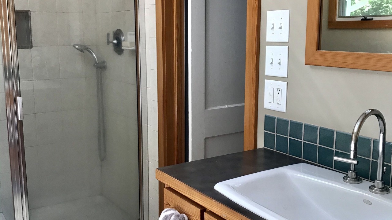 Photo of Bathroom in Hillsborough