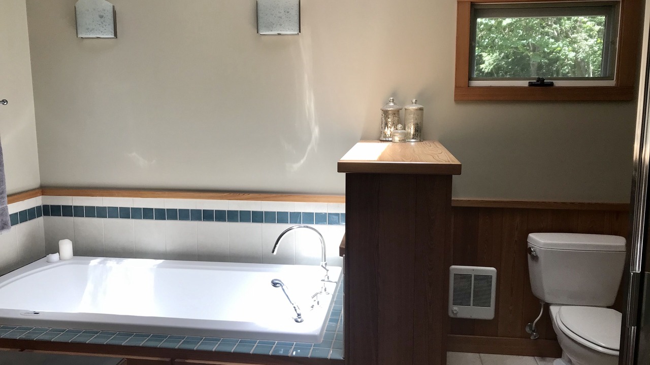 Photo of Bathroom in Hillsborough