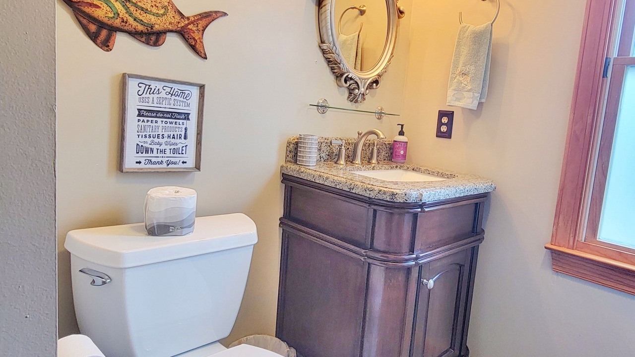 Photo of Bathroom in Colington