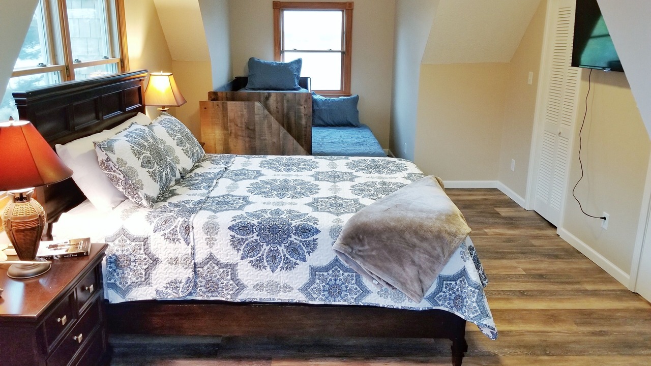 Photo of Bedroom in Colington