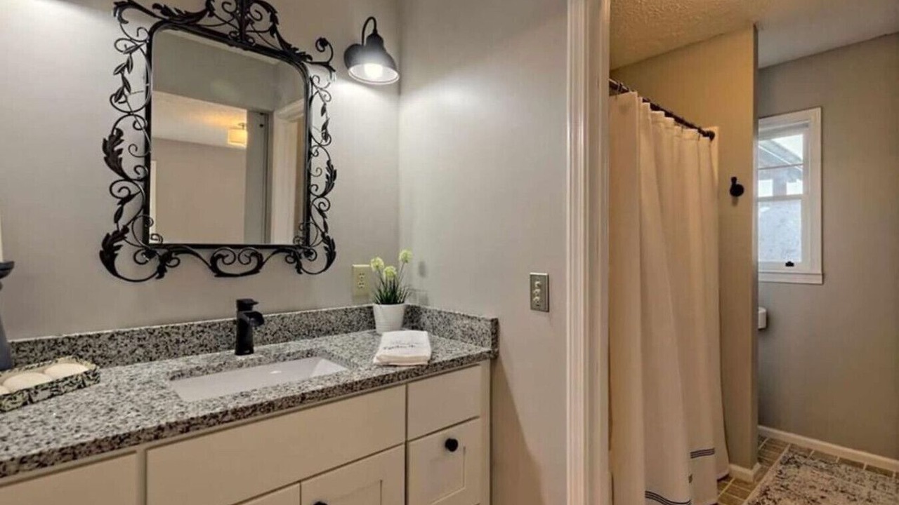 Photo of Bathroom in Cullowhee