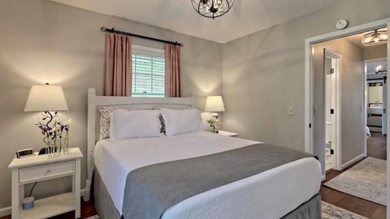 Photo of Bedroom in Cullowhee
