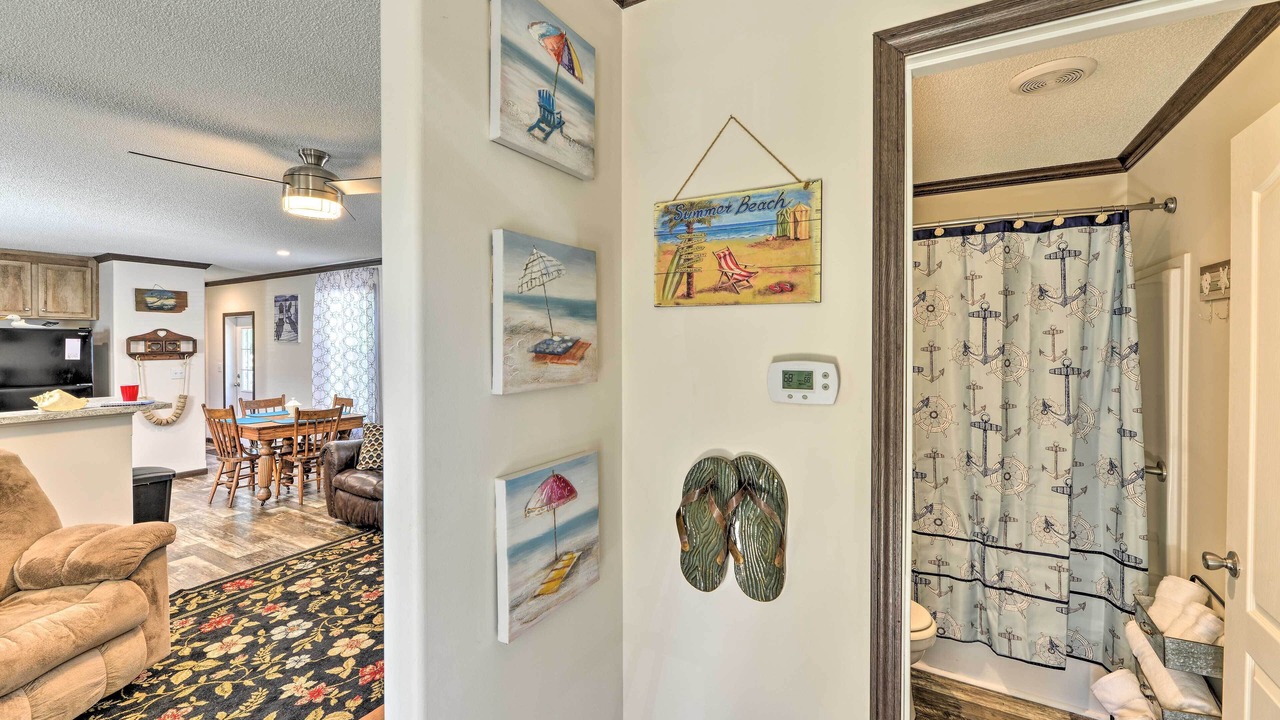 Photo of Livingroom in Harkers Island