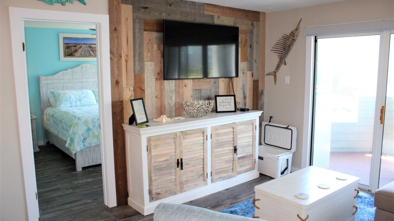 Photo of Bedroom in Manteo