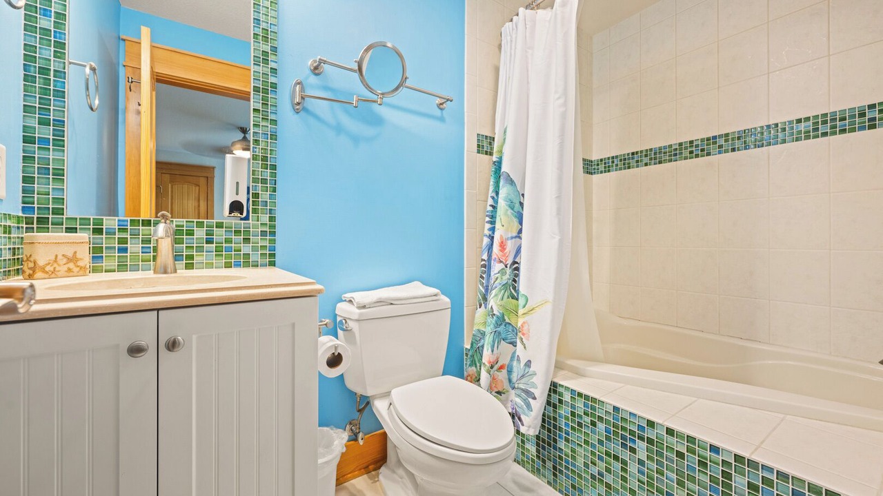 Photo of Bathroom in Colington