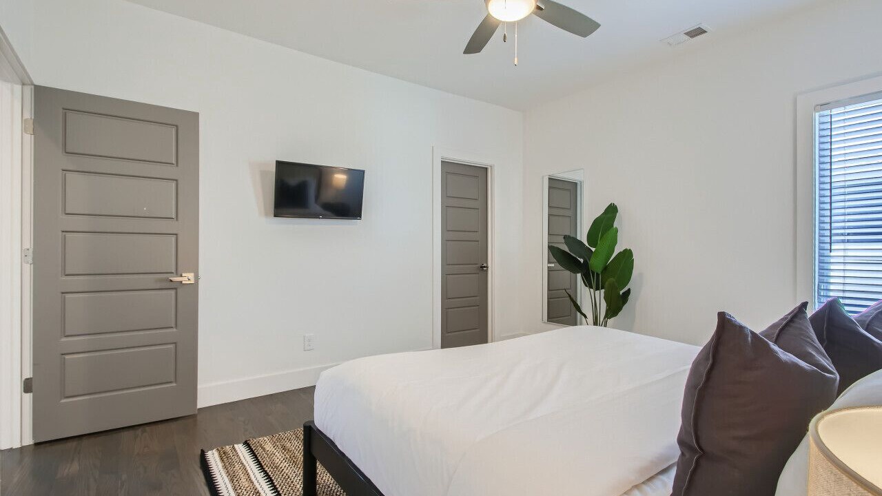 Photo of Bedroom in Berry Hill