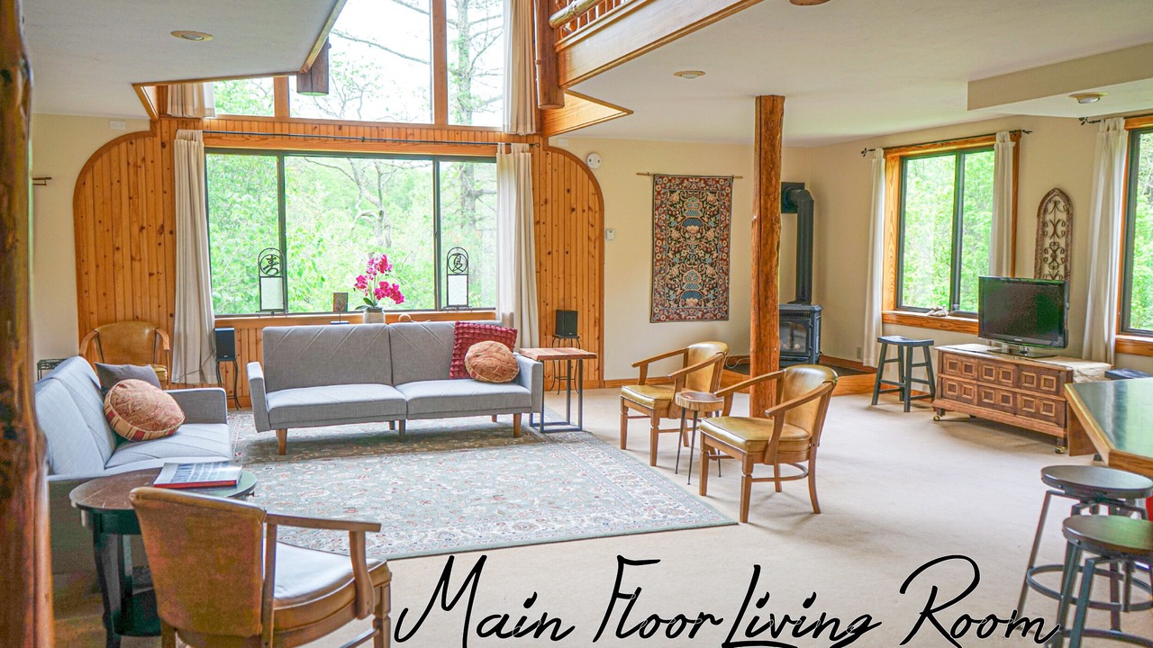Photo of Livingroom in Asheville