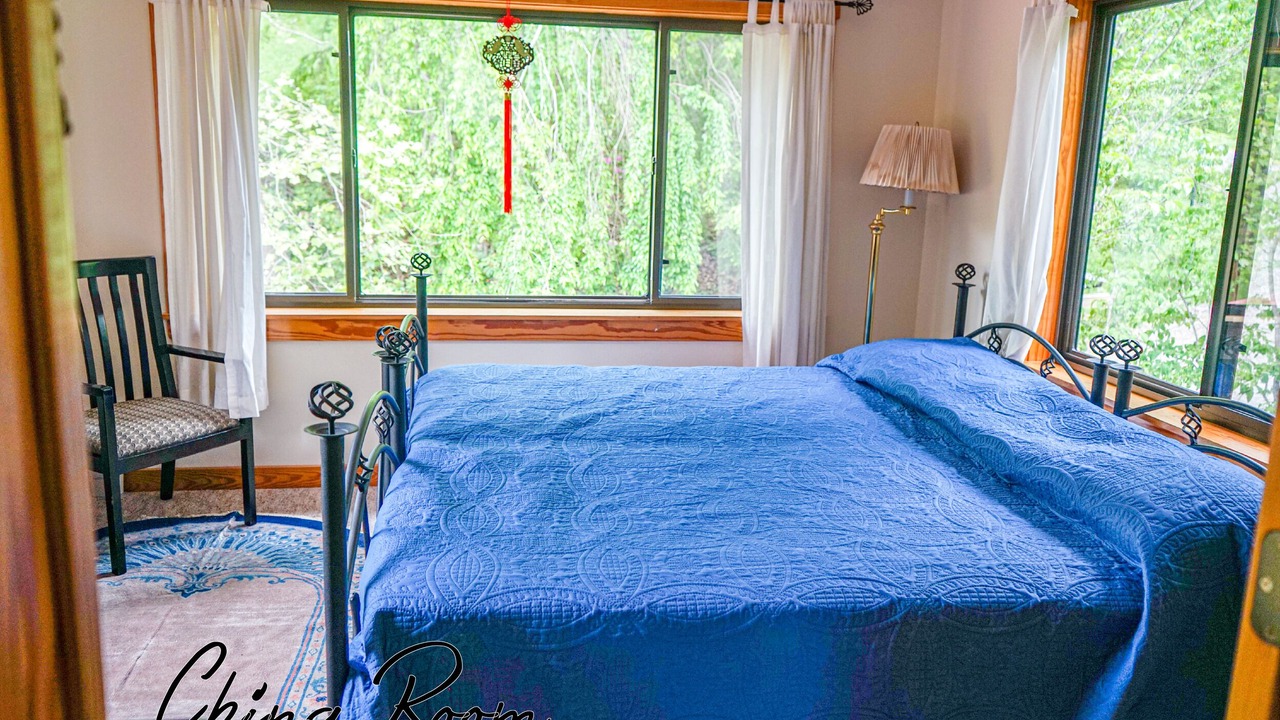 Photo of Bedroom in Asheville