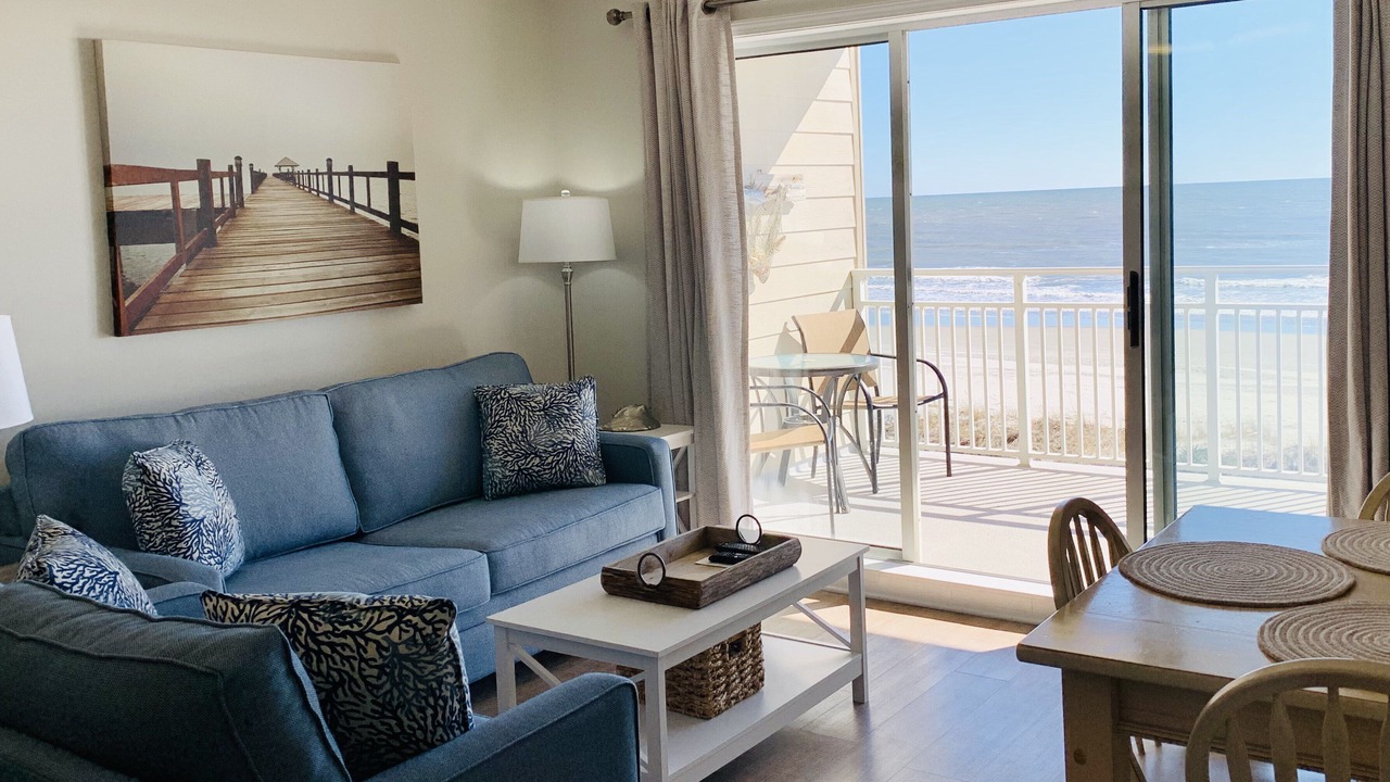 Photo of Livingroom in Ocean Isle Beach