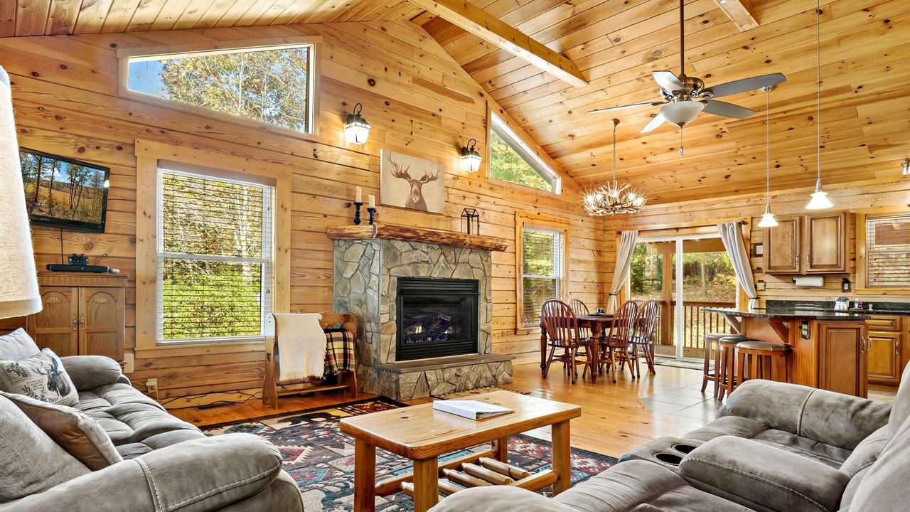 Photo of Livingroom in Mill Spring