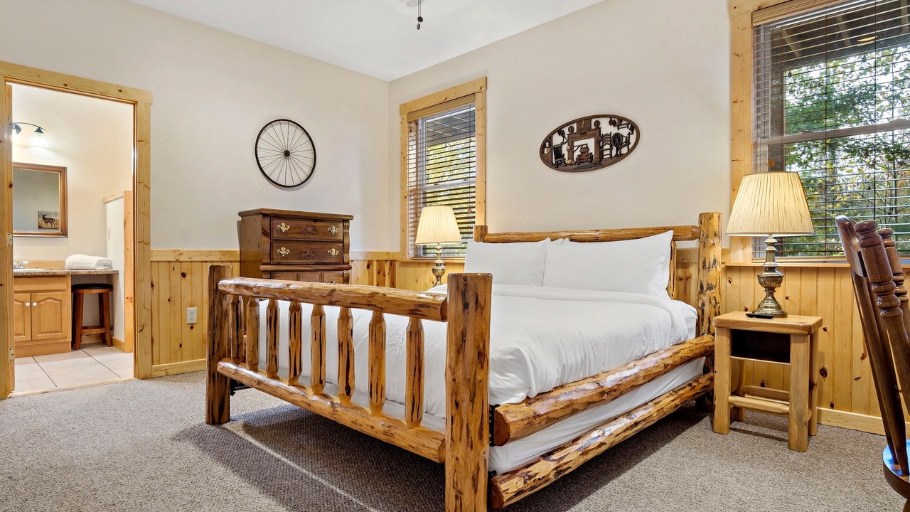 Photo of Bedroom in Mill Spring